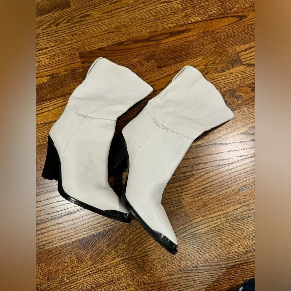 Free People Stevie Mid Boots white leather size US 9 / EU 39